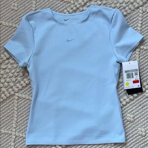 Brand new! Nike Women's Form Stealth Evaporation Sky Blue Short Sleeve Tee Sz XS